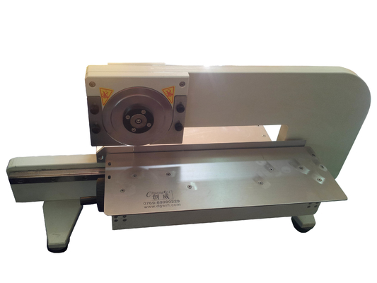 Mudah Untuk Mengoperasikan Mesin Pemisah PCB Pemotong Bermotor 330mm Fr4 Tekan Tangan