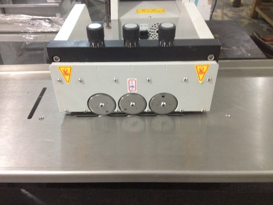 Unlimited Length PCB Depanelizer V Cut Separator Dengan Memotong Aluminium Board Sangat Baik