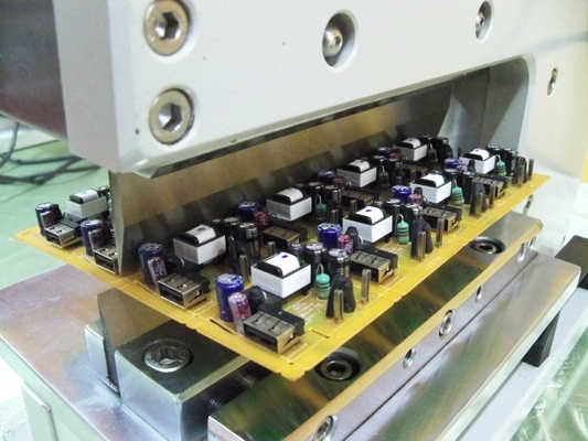 0.6-3.5mm Ketebalan PCB Separator Pcb Cutter untuk PCB perakitan