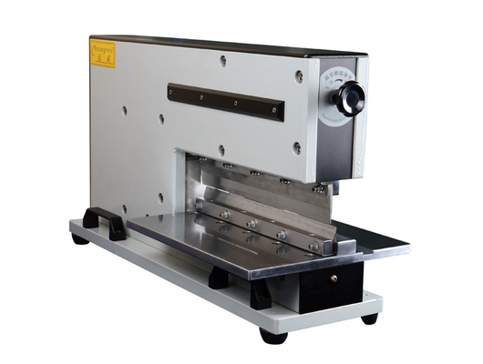 PCB V Cut Machine dengan ukuran kompak 620*230*400mm untuk solusi hemat ruang
