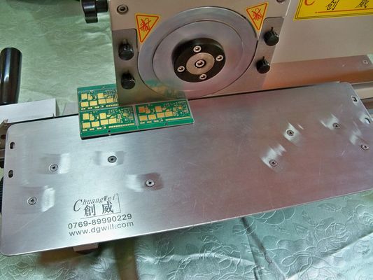 GMC 400mm / S V Potong PCB Depanelizer Papan Sirkuit Cetak Mesin Cnc