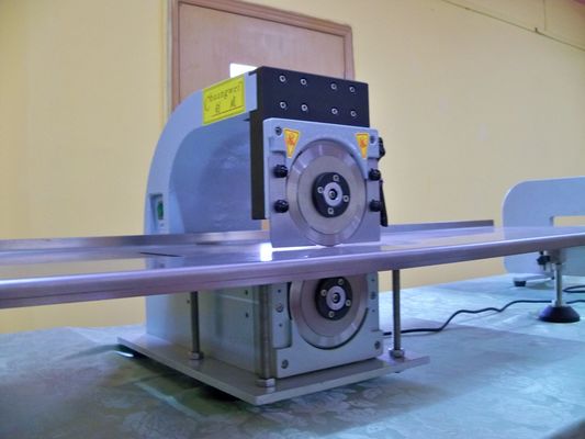 GMC 400mm / S V Potong PCB Depanelizer Papan Sirkuit Cetak Mesin Cnc