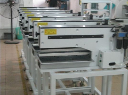 Mesin Pemisah PCB yang Digerakkan Secara Pneumatik dengan Dua Bilah Linear