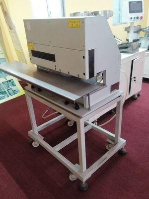0.4mpa Tekanan Kerja Mesin Potong PCB Kecepatan Tinggi L460mm