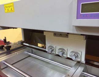 Layar LCD Mesin Pemotong Kaca Otomatis 3 Pisau Melingkar, Pemisah PCB
