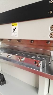 2.0mm FR4 Board PCB V Cut Machine Dengan Dua Pisau Linear Tajam